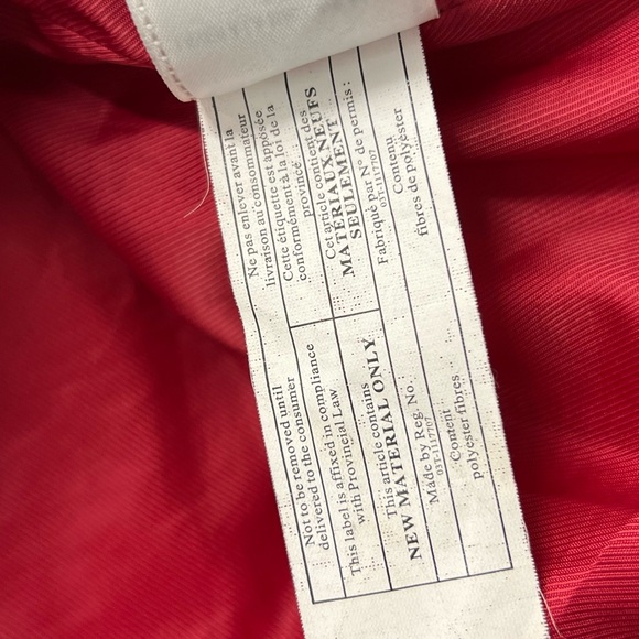 True Religion Black and Red Vest - Picture 5 of 9